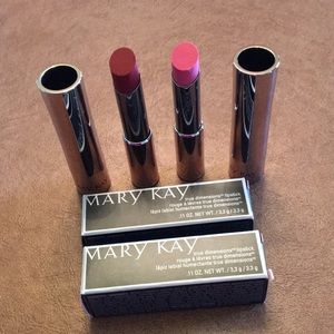 Two New Mary Kay True Dimensions Lipsticks/Pink Cherie and Sizzling Red